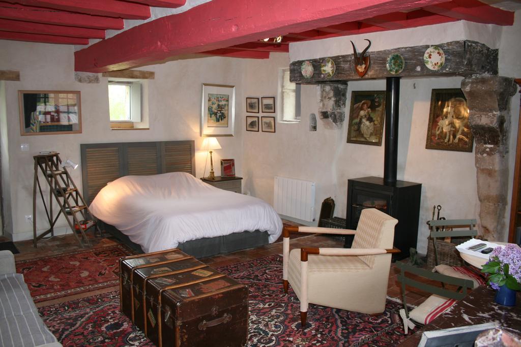 Le Vivier Hotell Challes Exteriör bild