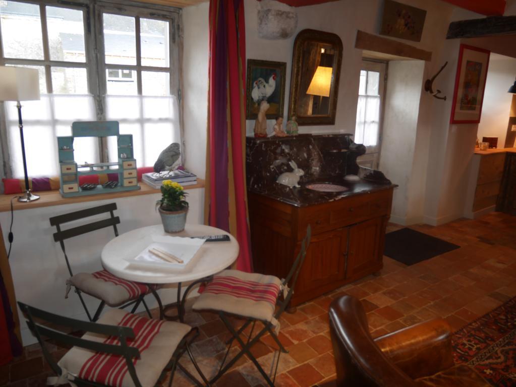 Le Vivier Hotell Challes Exteriör bild