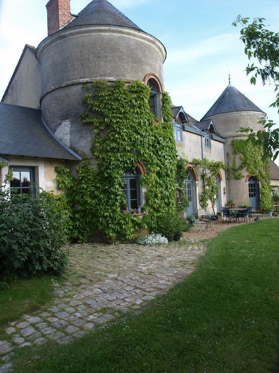 Le Vivier Hotell Challes Exteriör bild